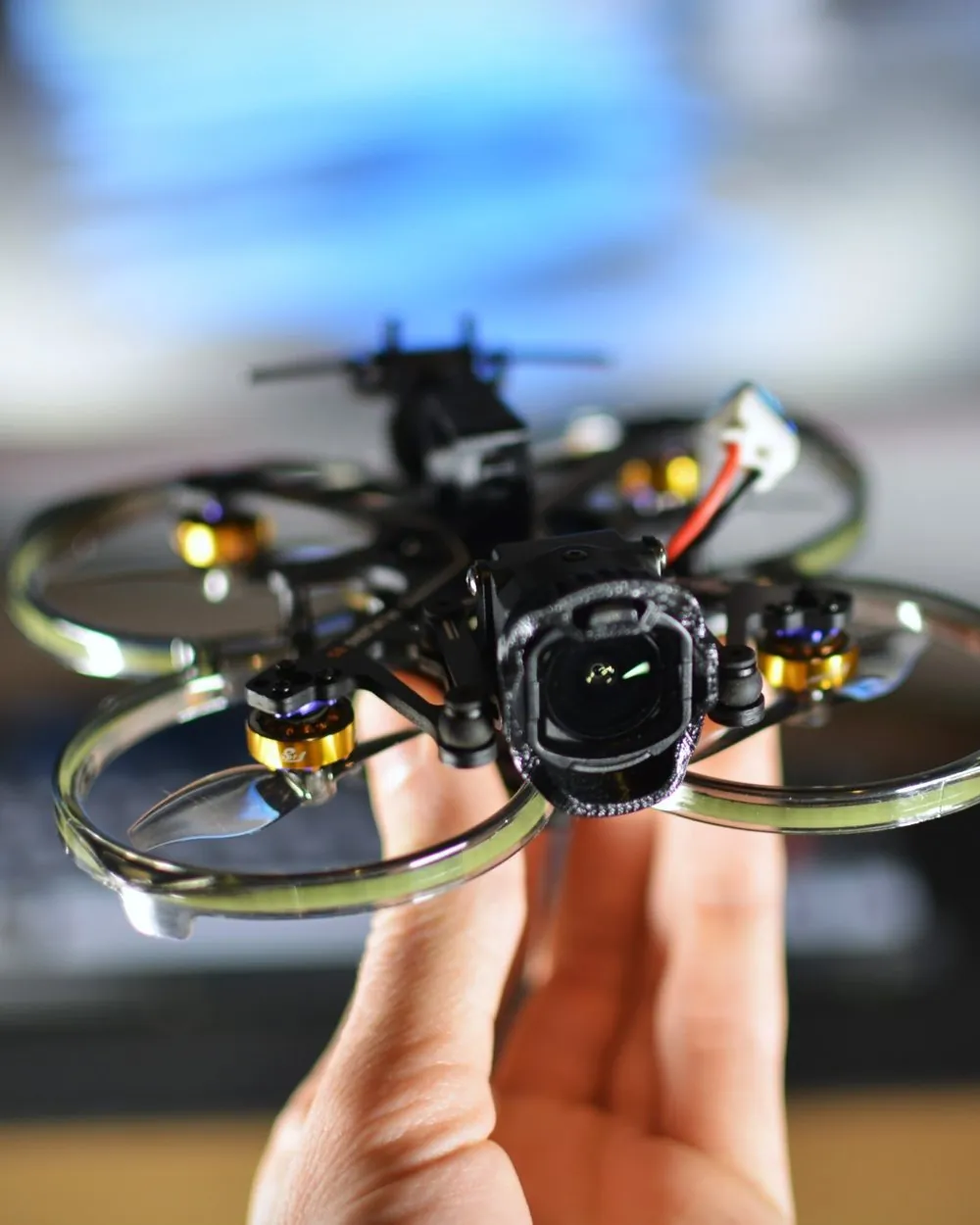 Micro FPV aircraft with ducted propellers