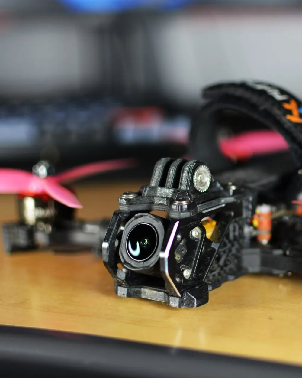 Outdoor FPV chase aircraft